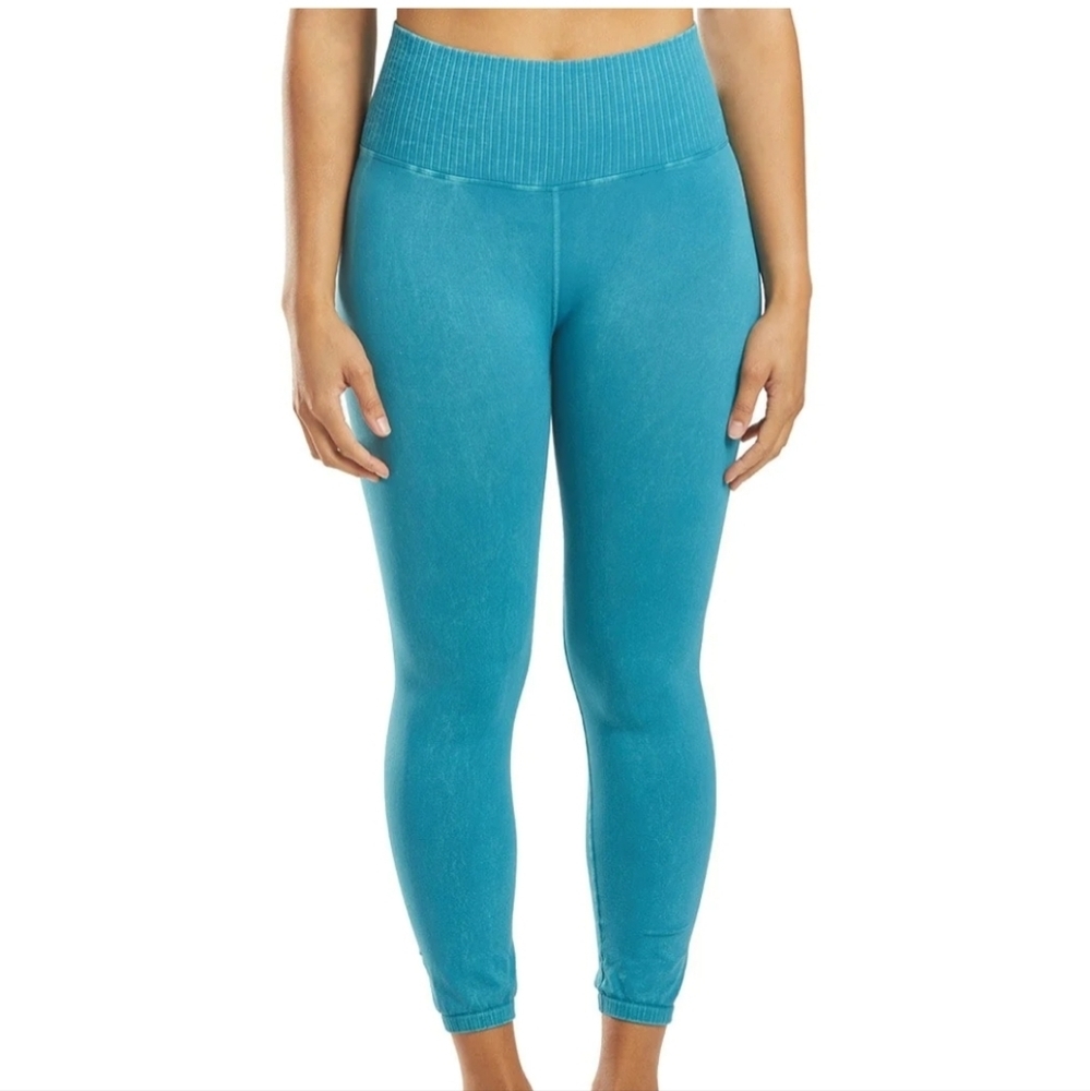 NWOT Free People good karma leggings size XS/S